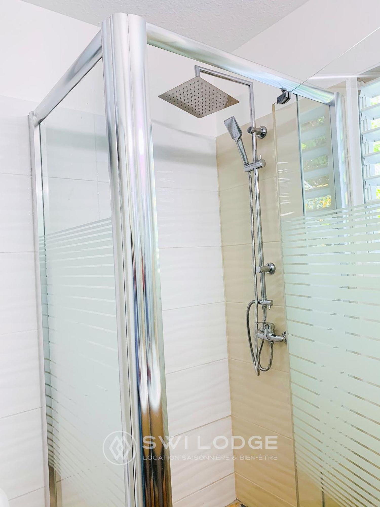 Swilodge Vue Sur Mer ! Petit Dejeuner Et Location De Voiture Possible Le Moule Exterior foto